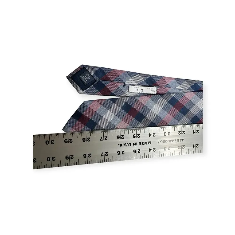 RYAN SEACREST Vintage 100% Silk Necktie Designer Purple‎ Plaid W2.75 L58 411
